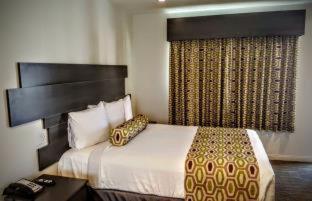 Jewel City Inn Glendale Szoba fotó